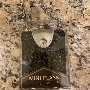 Mini Flask